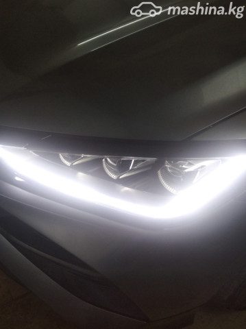 BYD E2
