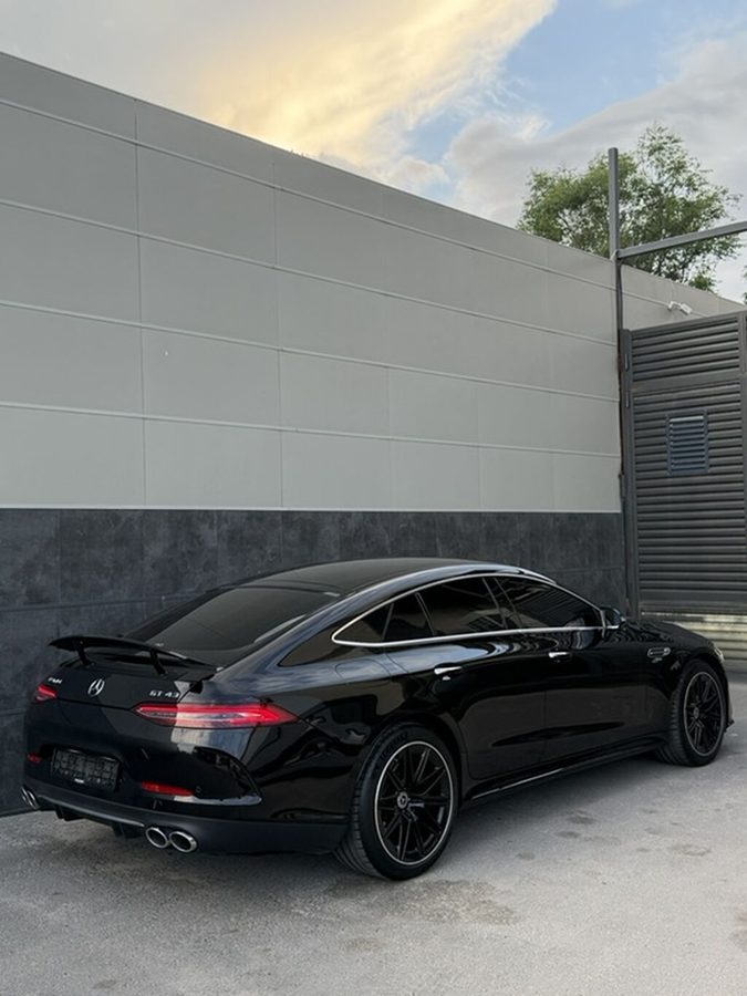 Mercedes-Benz AMG GT
