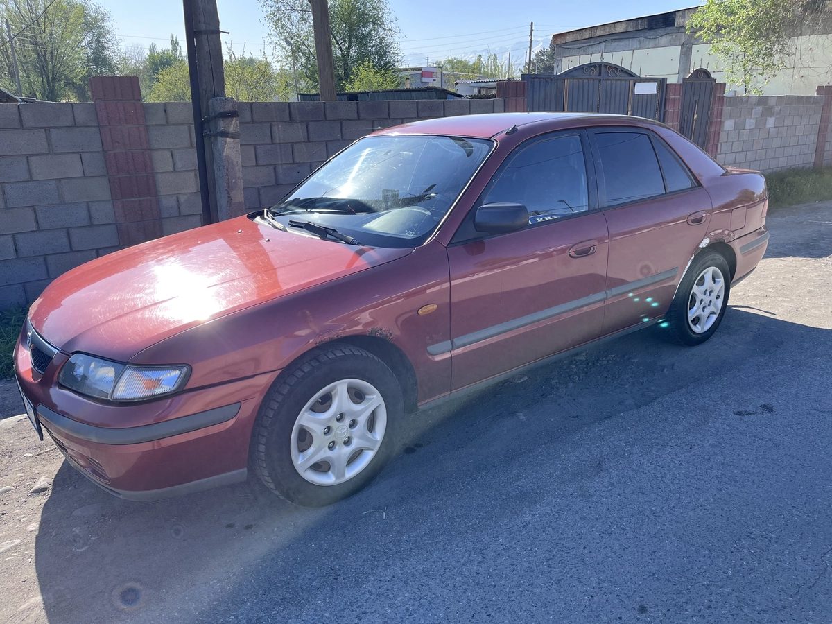Mazda Capella VI 1998