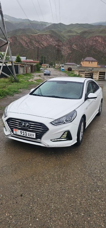 Hyundai Sonata