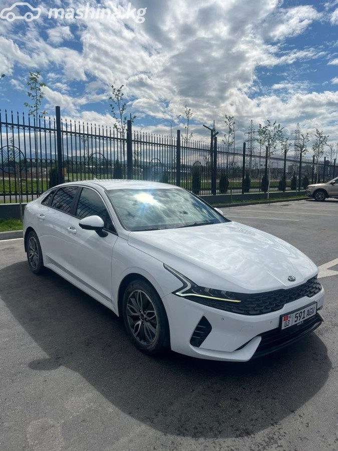 Kia K5 III
