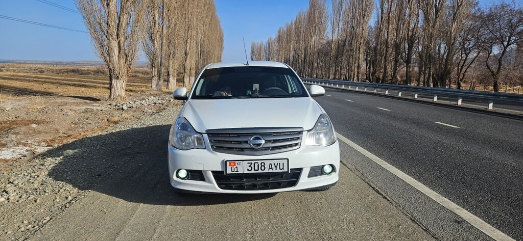 Nissan Almera