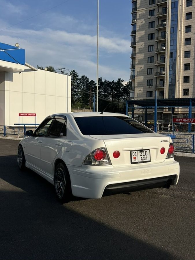 Toyota Altezza