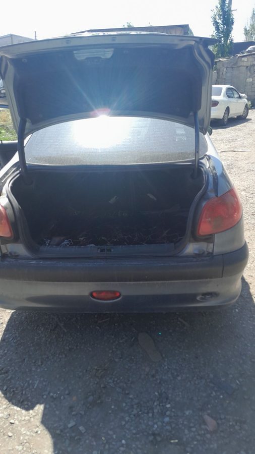 Peugeot 206