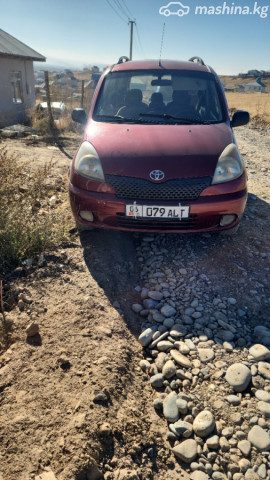 Toyota Yaris Verso
