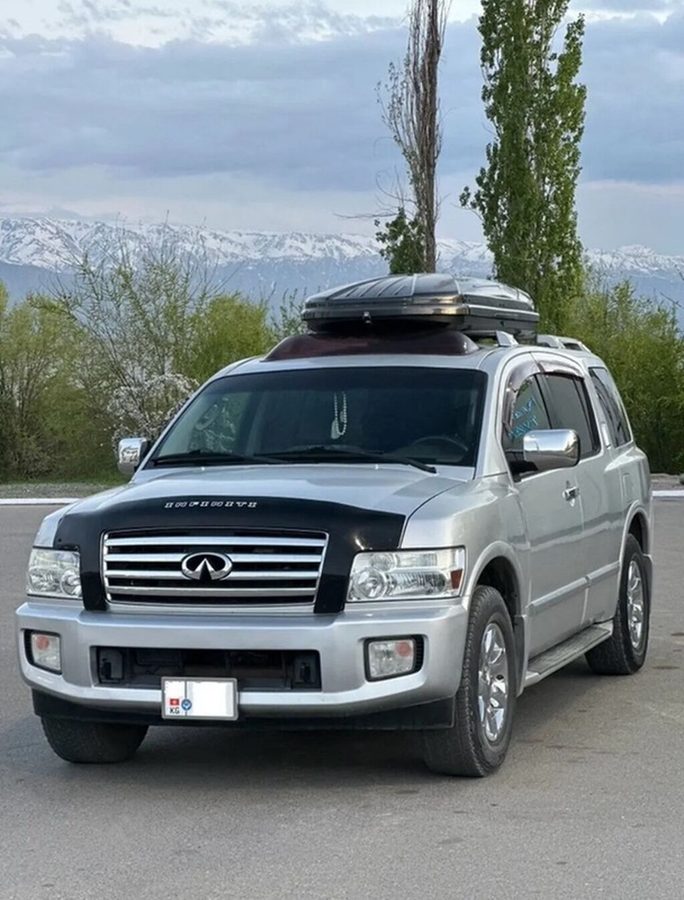 Infiniti QX56