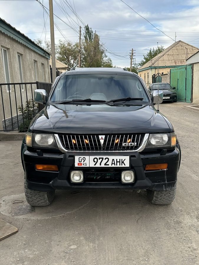 Mitsubishi Challenger