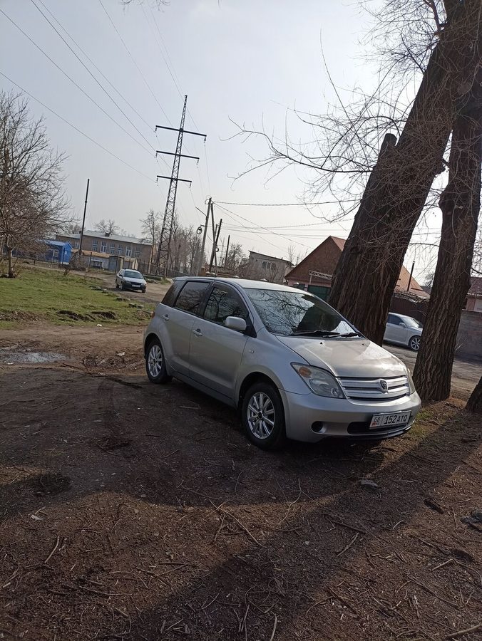 Toyota Ist