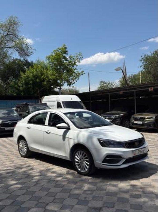 Geely Emgrand 7