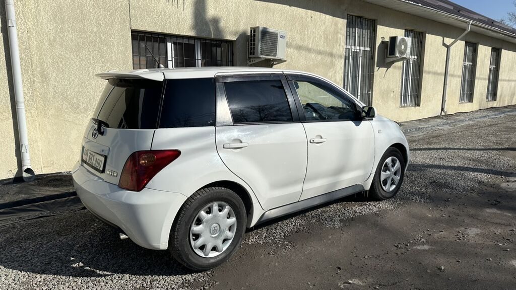 Toyota Ist