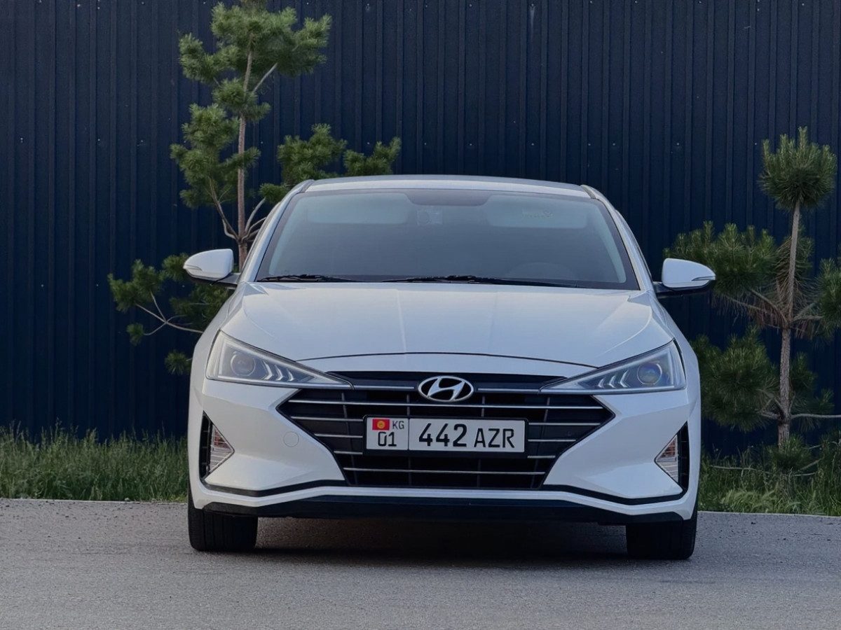 Hyundai Avante VI Рестайлинг 2019
