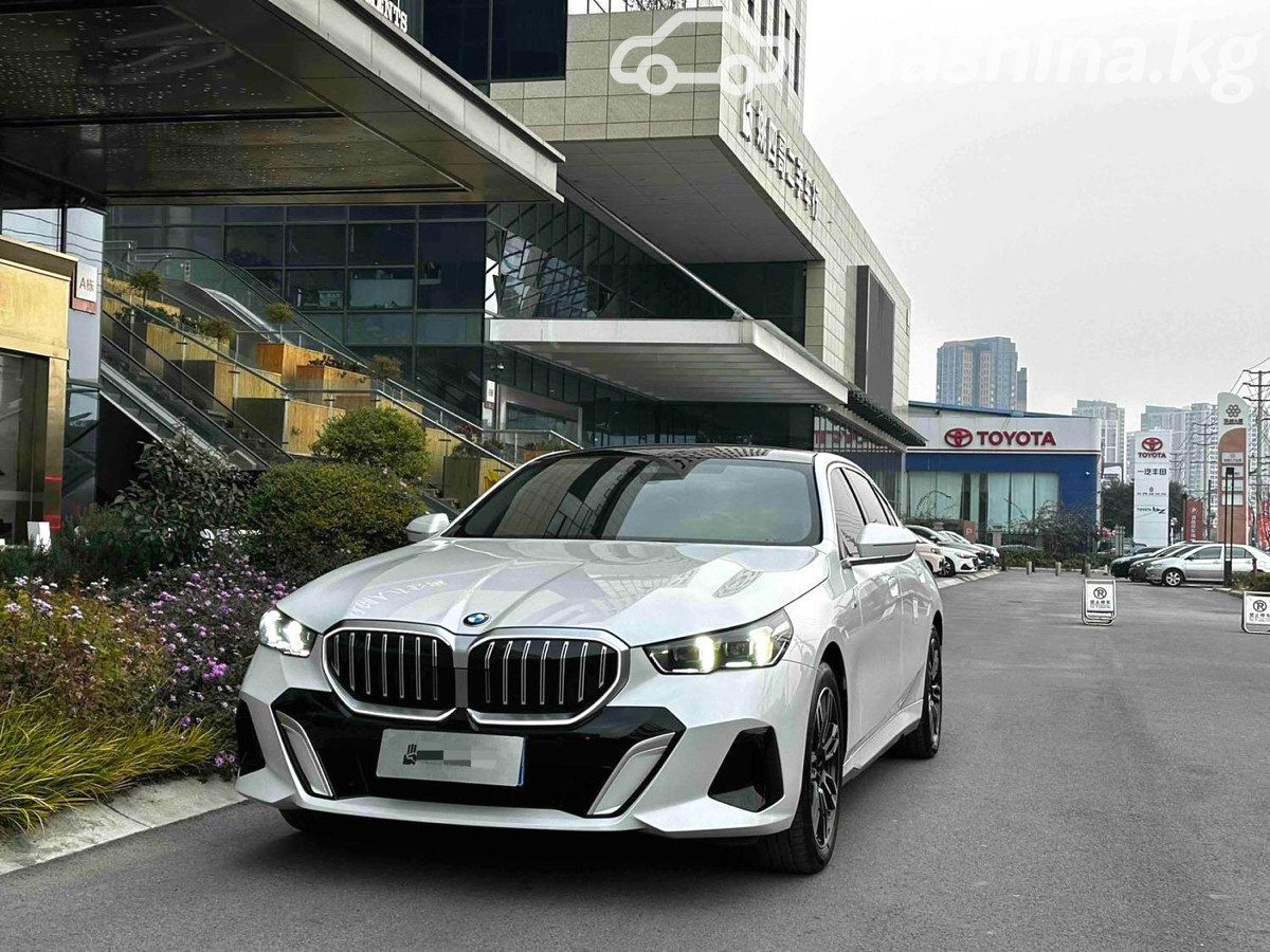 BMW 5 серии VIII (G60/G61/G68)