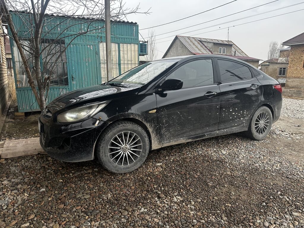 Hyundai Solaris