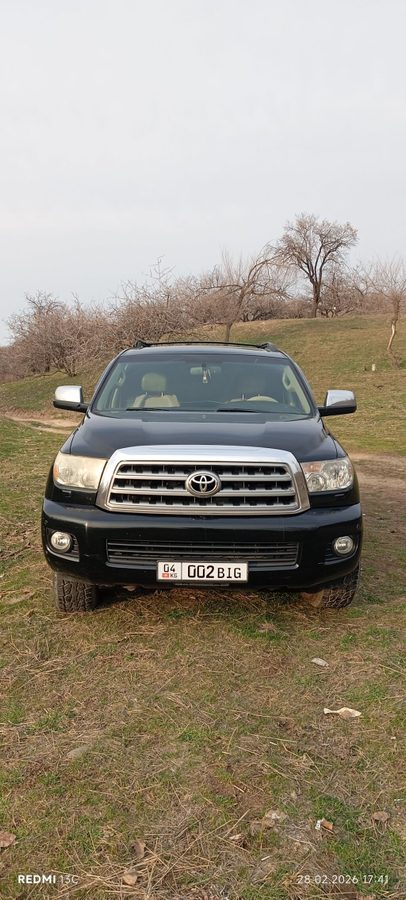 Toyota Sequoia