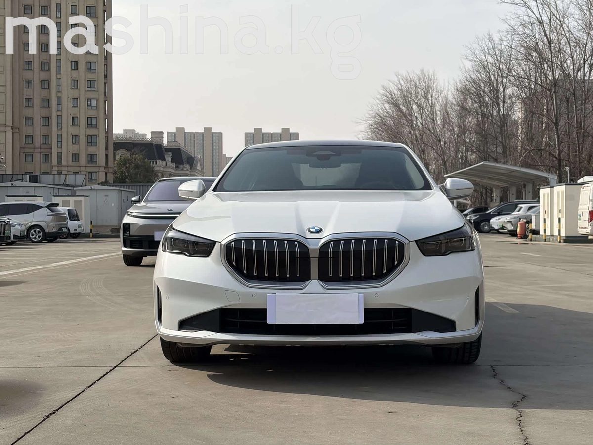 BMW 5 серии VIII (G60/G61/G68) 2024