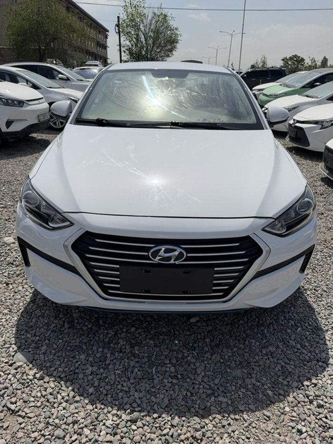 Hyundai Elantra