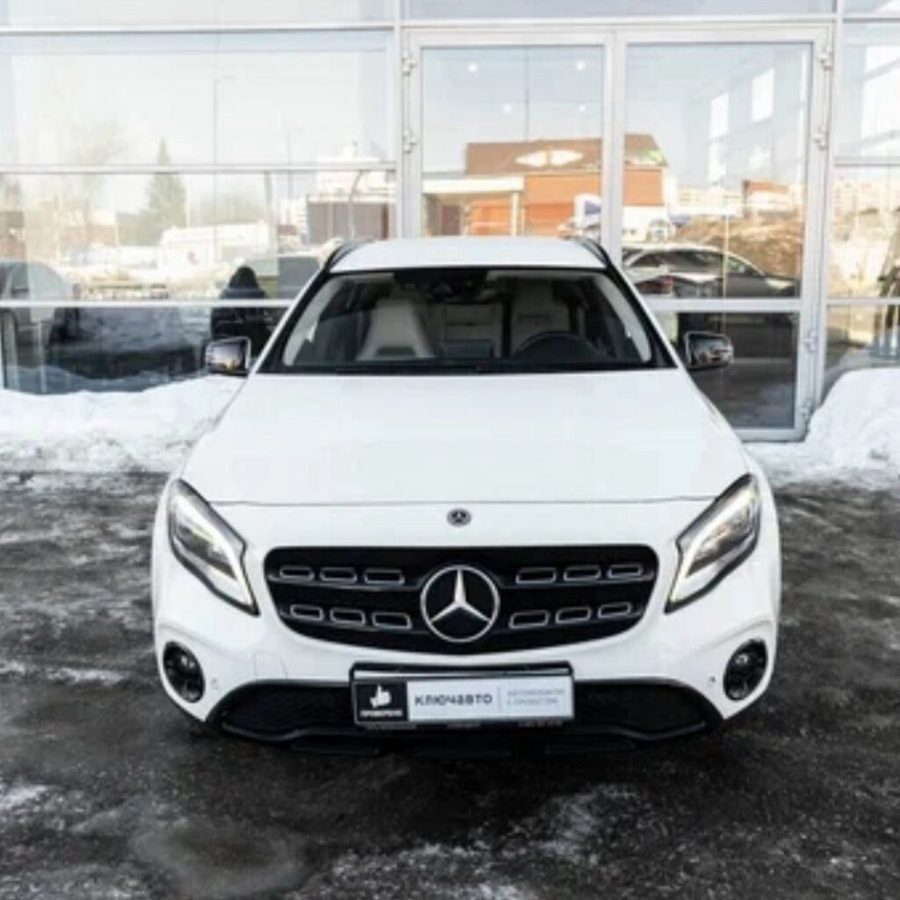 Mercedes-Benz GLA-Class
