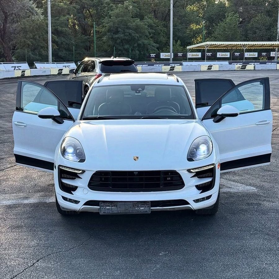 Porsche Macan Turbo