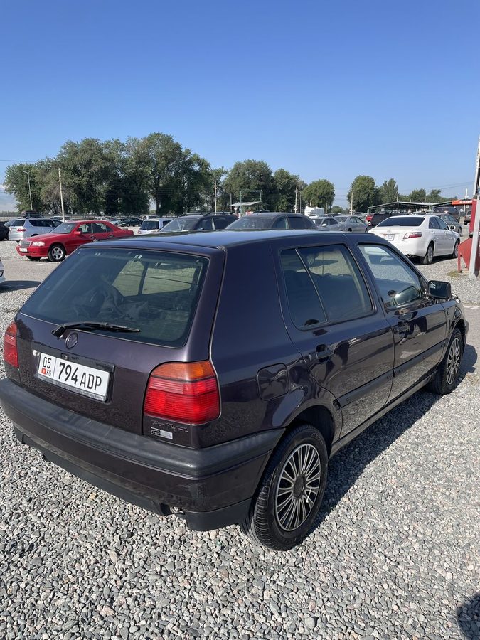 Volkswagen Golf