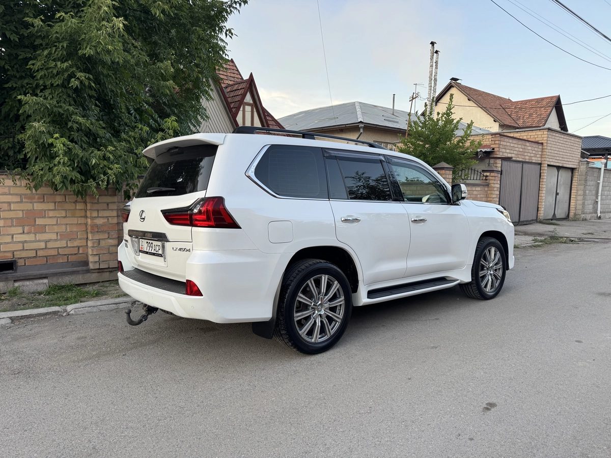 Lexus LX III Рестайлинг 2 2017