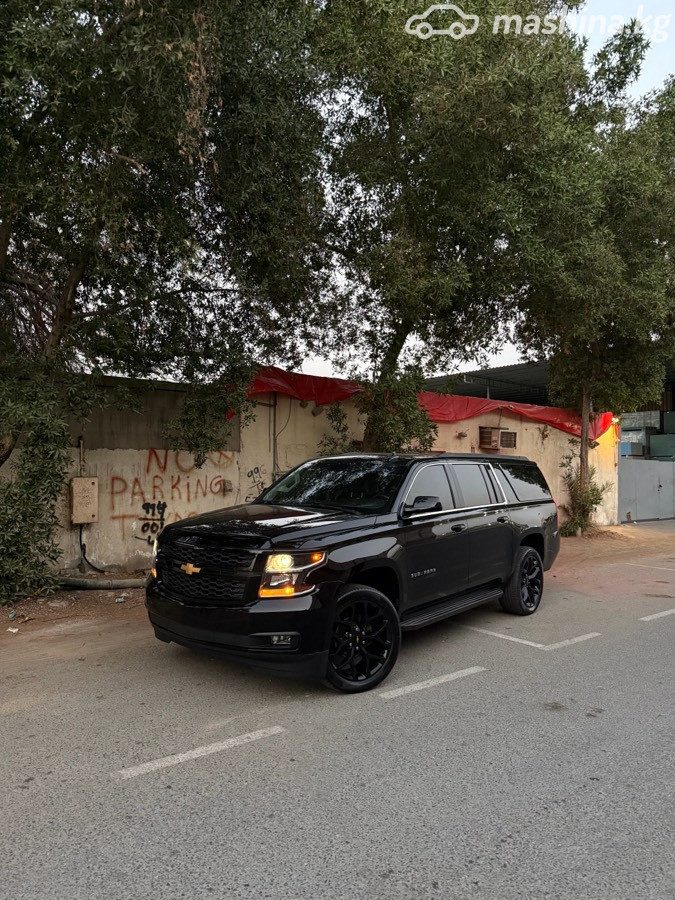 Chevrolet Suburban XI