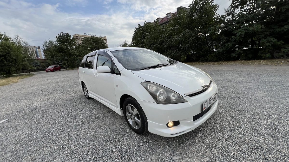 Toyota Wish I 2003