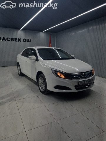 BYD E5