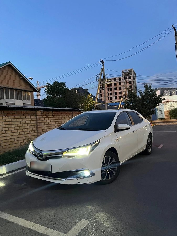 Toyota Corolla XI (E160, E170, E180) Рестайлинг 1 2018