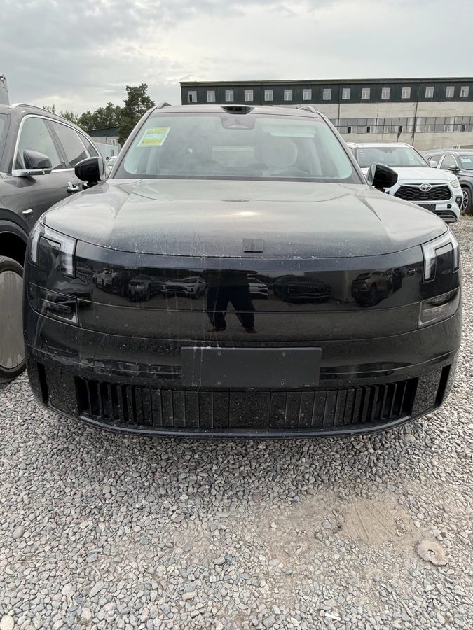 Lynk & Co 900 2026