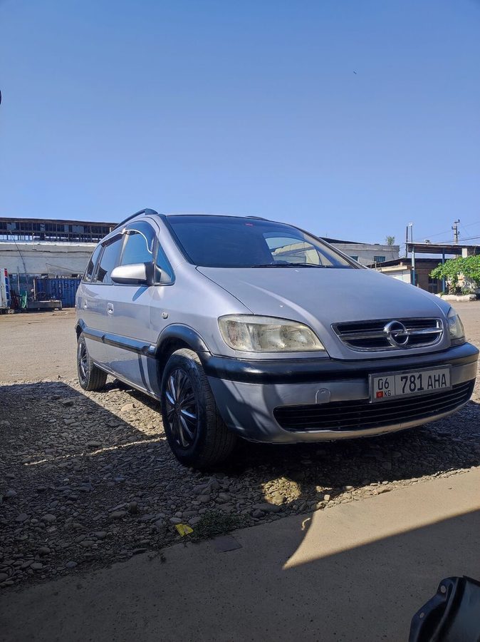 Opel Zafira