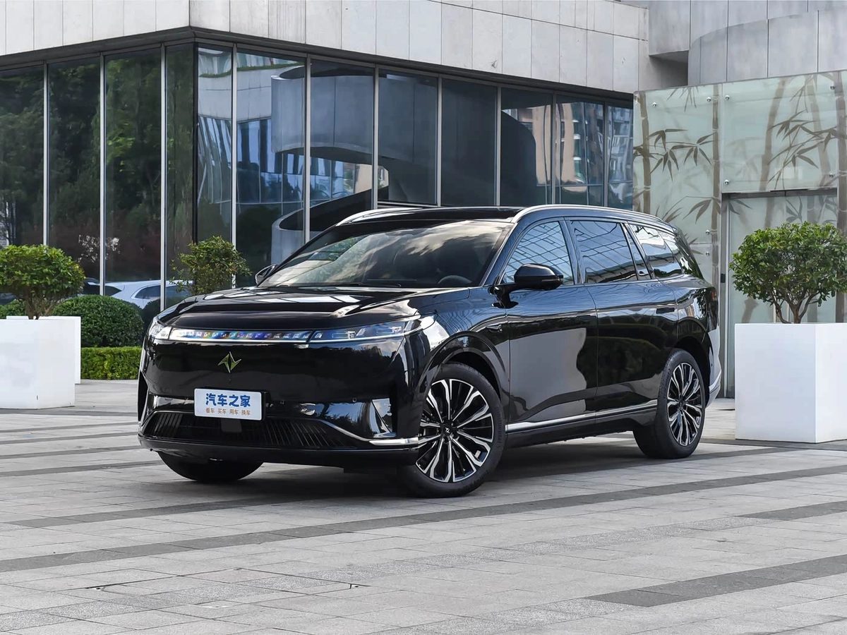 Dongfeng eπ 008 2026