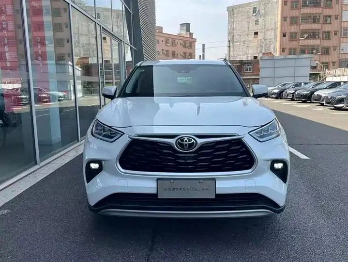 Toyota Highlander IV (U70) 2024