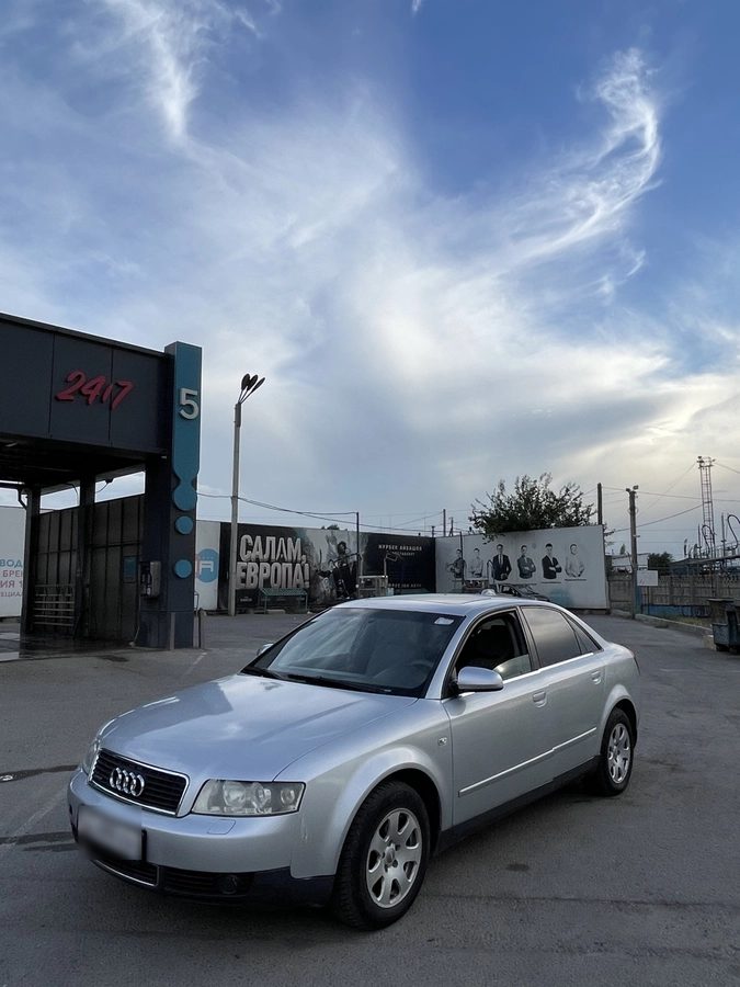 Audi A4 II (B6) 2004