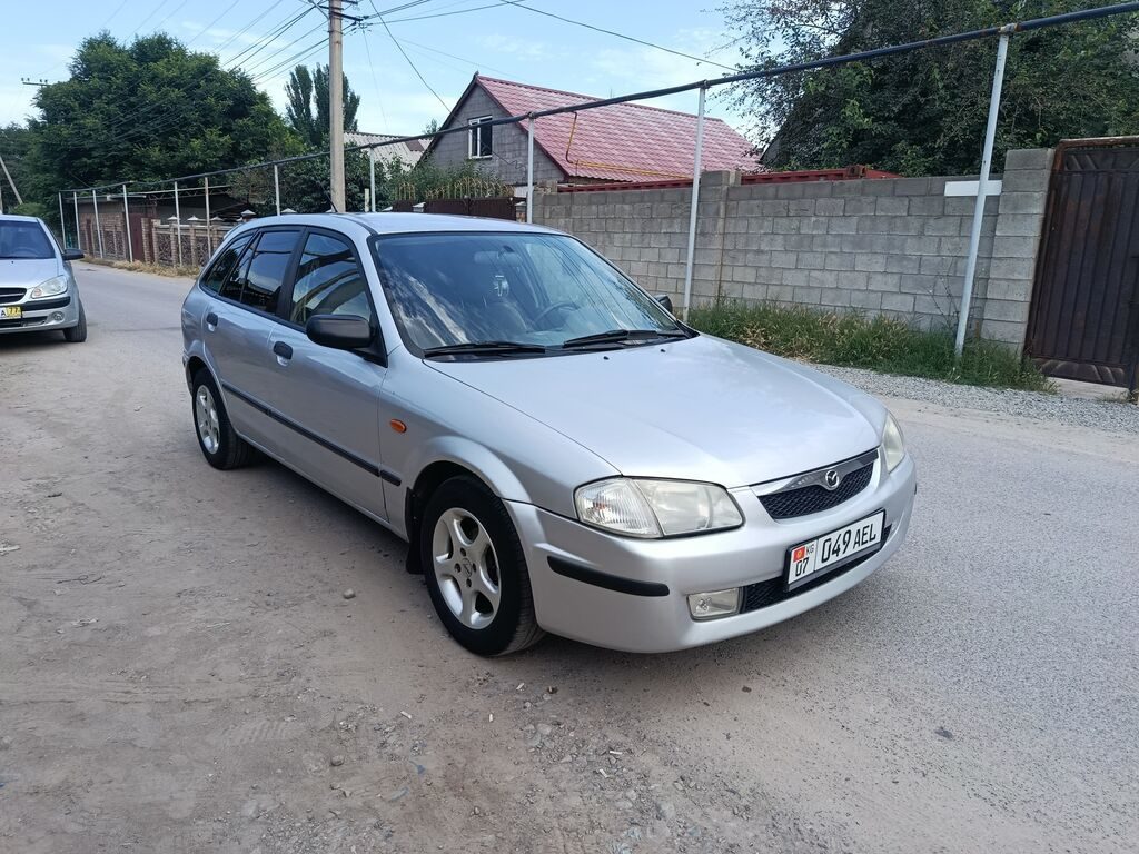 Mazda 323