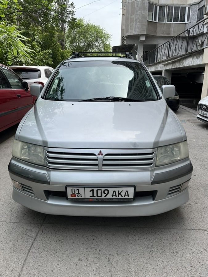 Mitsubishi Space Wagon
