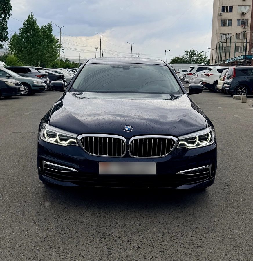 BMW 5 серии VII (G30/G31) 2019