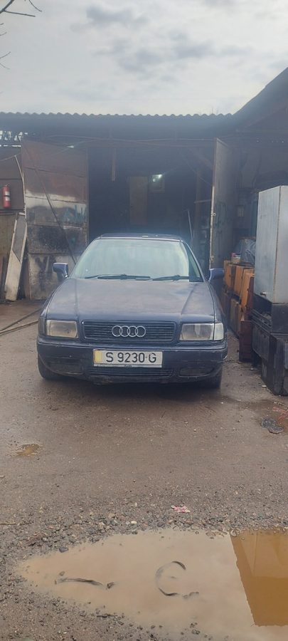 Audi 80