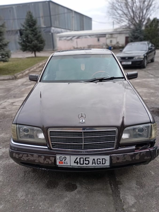 Mercedes-Benz C-Class