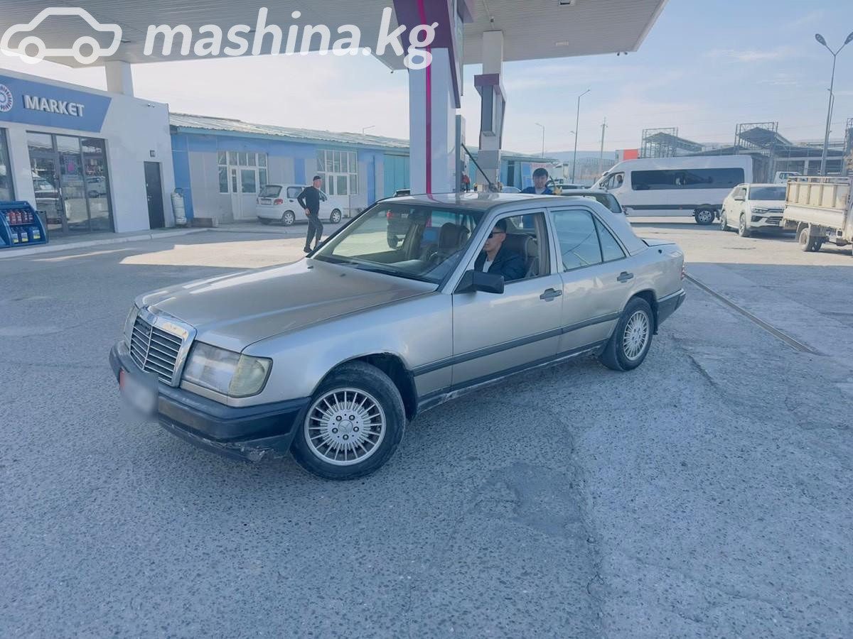 Mercedes-Benz W124