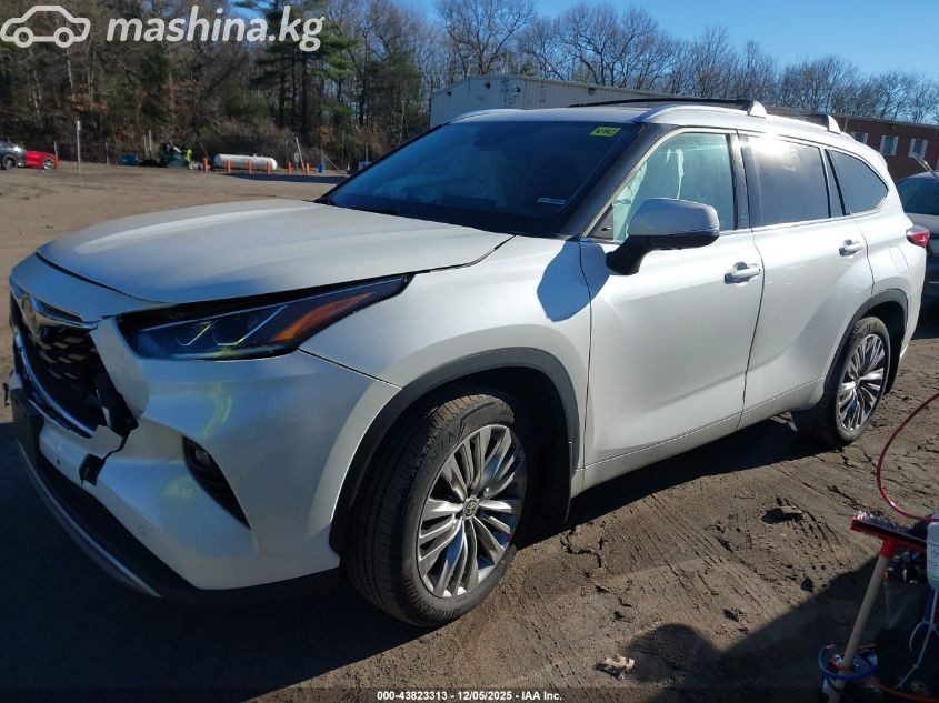 Toyota Highlander IV (U70)