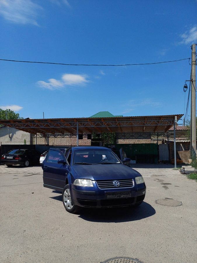 Volkswagen Passat B5 Рестайлинг 2.0 MT