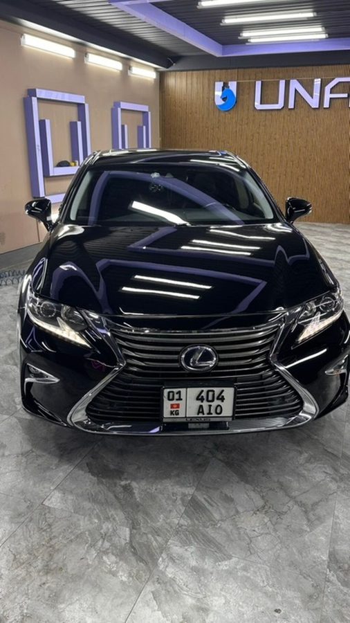 Lexus ES
