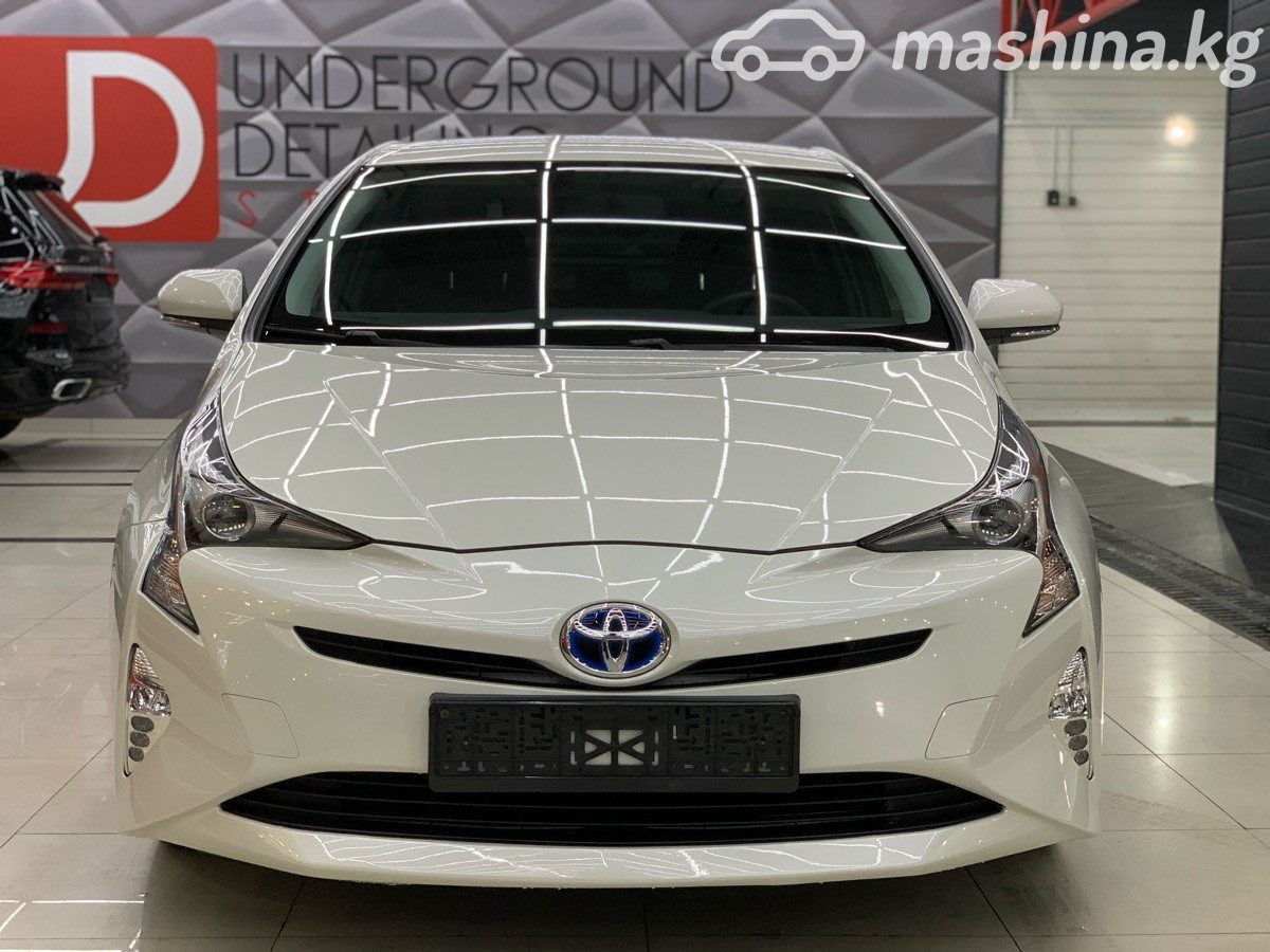 Toyota Prius IV (XW50)