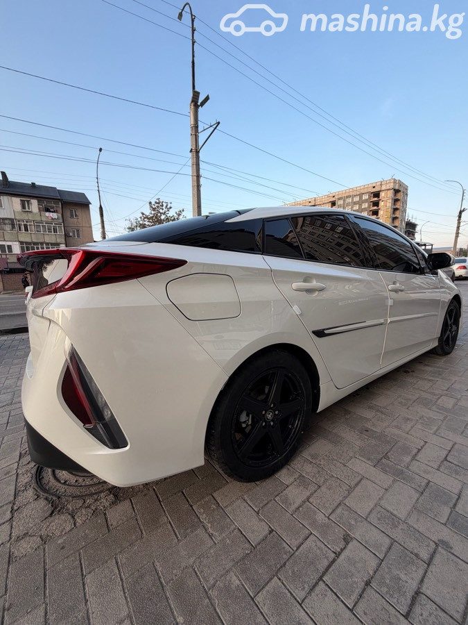 Toyota Prius IV Рестайлинг (XW50)