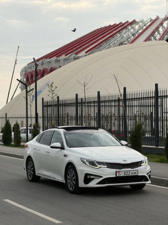Kia K5 II