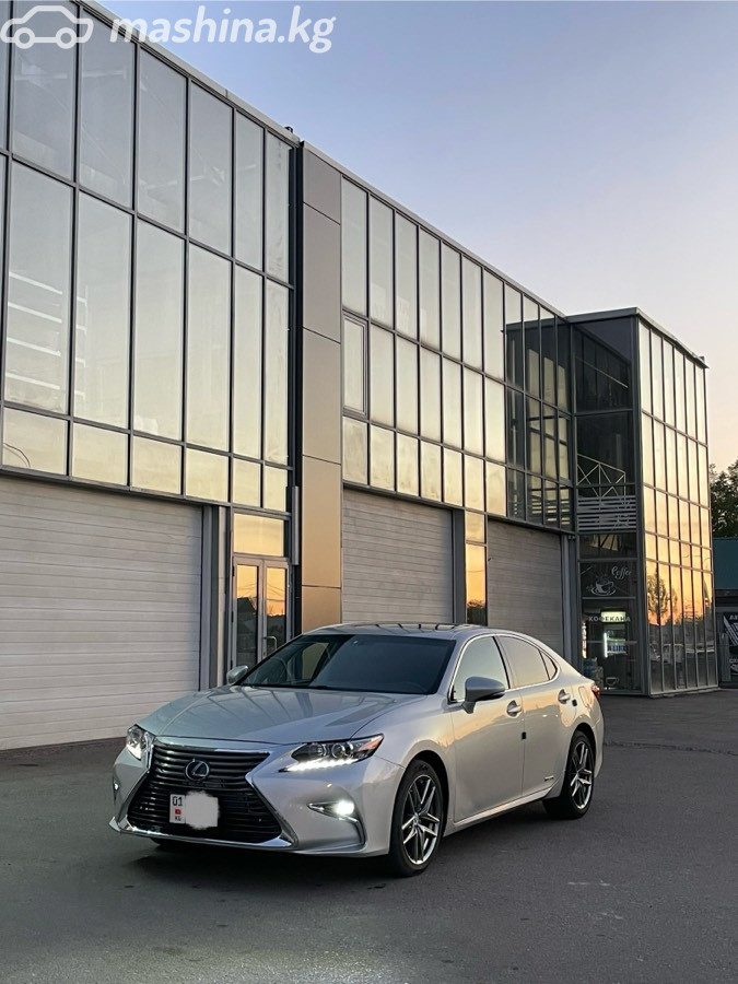 Lexus ES