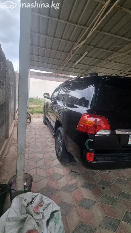 Toyota Land Cruiser 200 Series