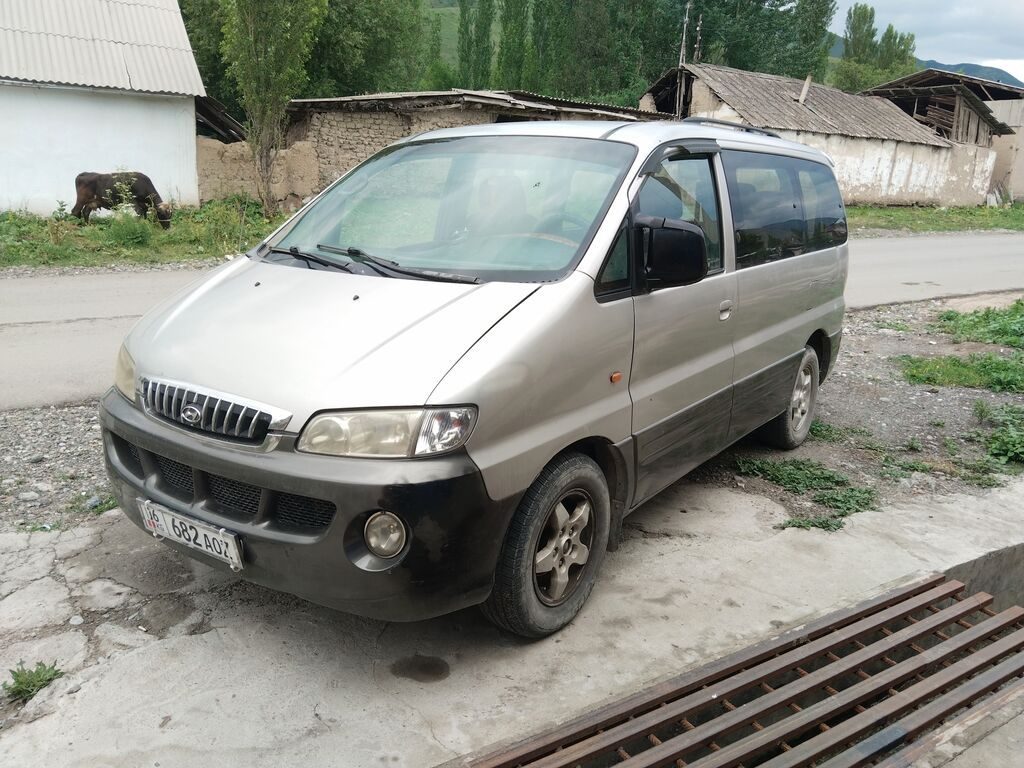 Hyundai H-1