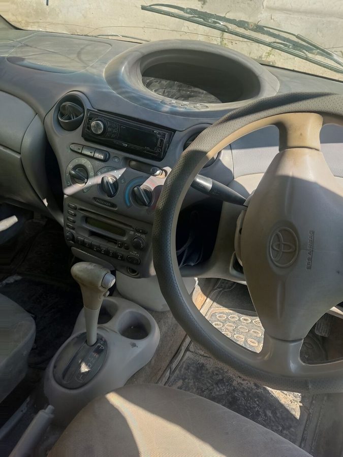 Toyota Platz