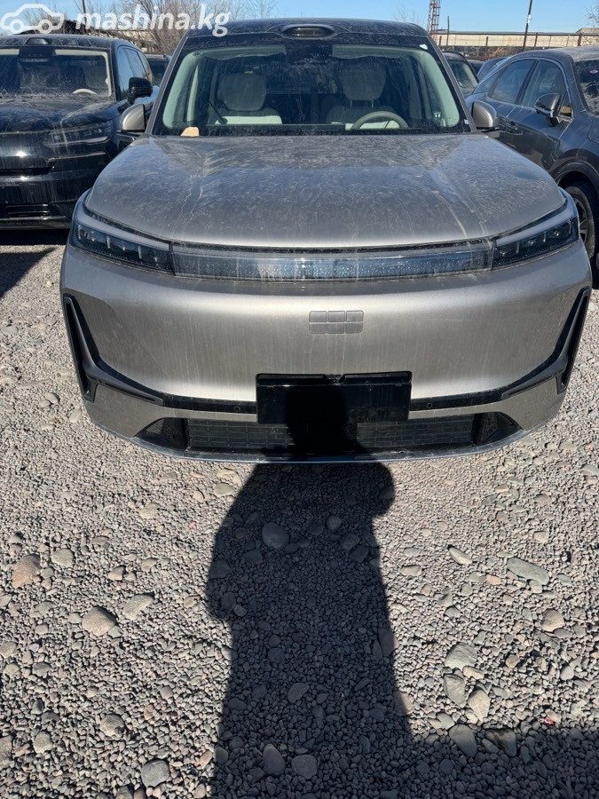 Geely Galaxy M9